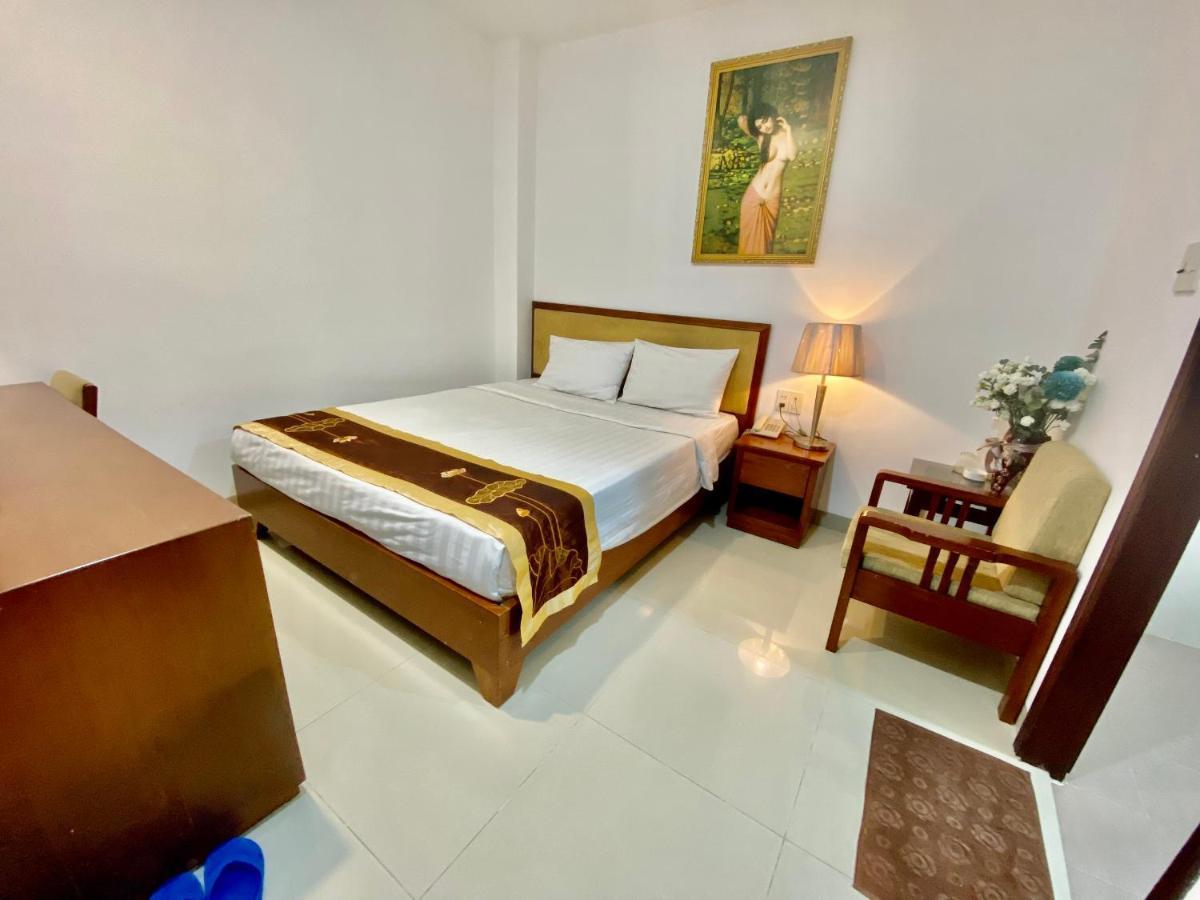Reddoorz Ruby Star Hotel Truong Dinh Cidade de Ho Chi Minh Exterior foto