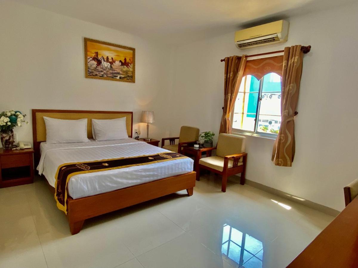 Reddoorz Ruby Star Hotel Truong Dinh Cidade de Ho Chi Minh Exterior foto