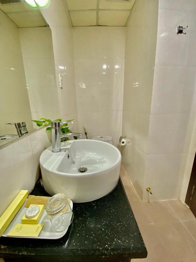 Reddoorz Ruby Star Hotel Truong Dinh Cidade de Ho Chi Minh Exterior foto
